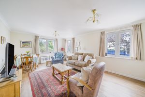 Lounge- click for photo gallery
